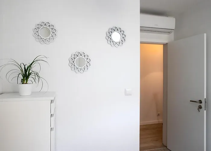 Casas Peralta - Marialva Casa de hóspedes 3*