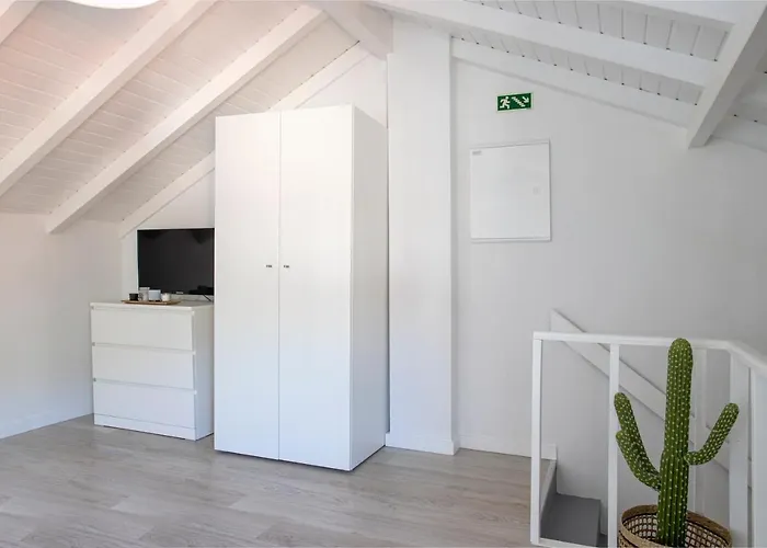 Casas Peralta - Marialva Casa de hóspedes 3*